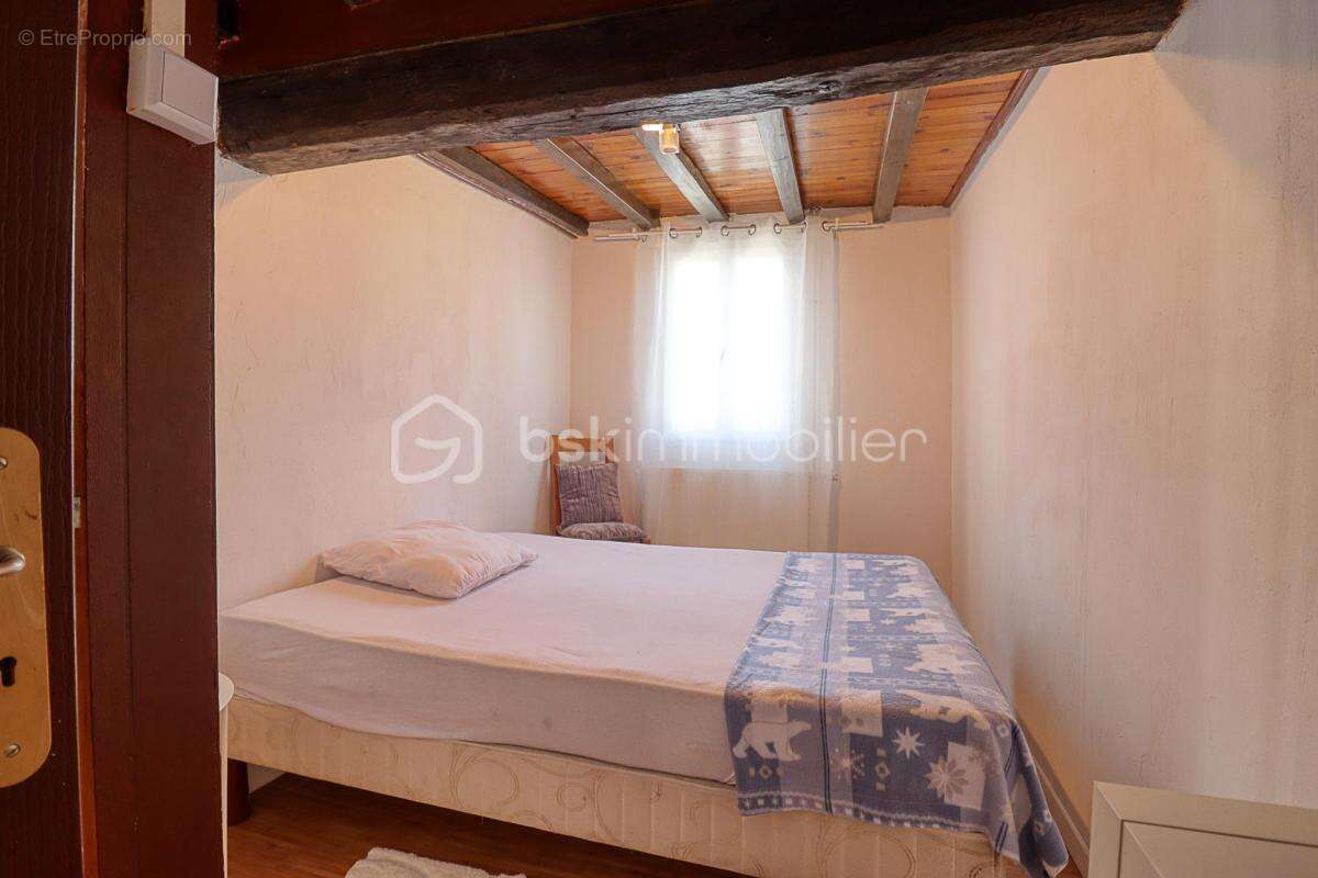 Maison à FEUQUIERES