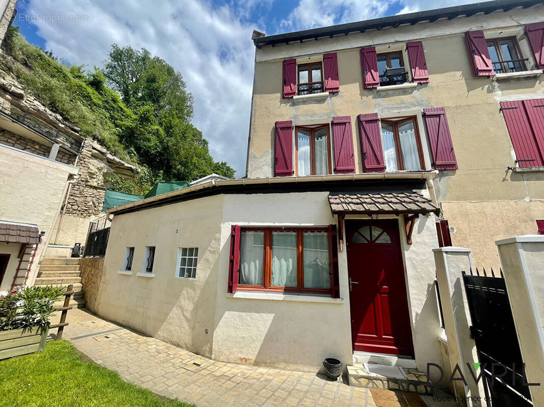 Appartement à CONFLANS-SAINTE-HONORINE
