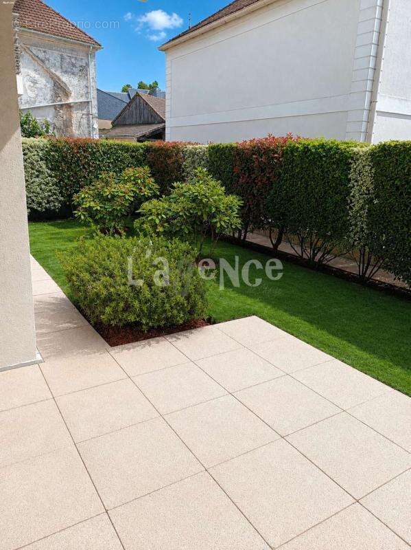 Appartement à CHARNY