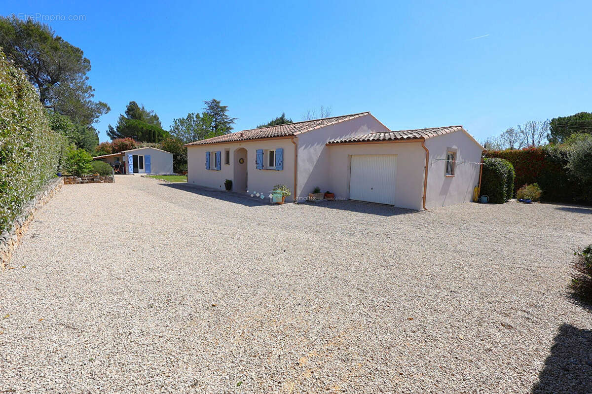 Villa Saint Cezaire Sur Siagne 120 m² sur 1208 m de terrain - photo 4