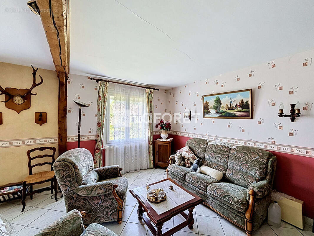 Maison à BELLOU-EN-HOULME