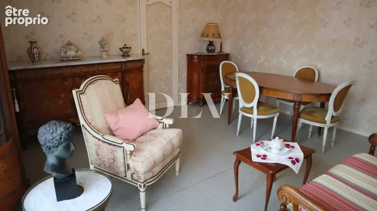 Appartement 3 pièces 60 m² à vendre à Avon (77210) - photo 3