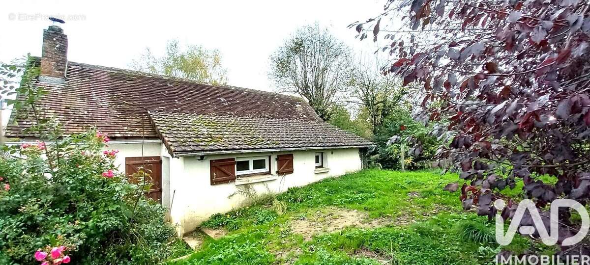 Photo 2 - Maison à COUSSAC-BONNEVAL