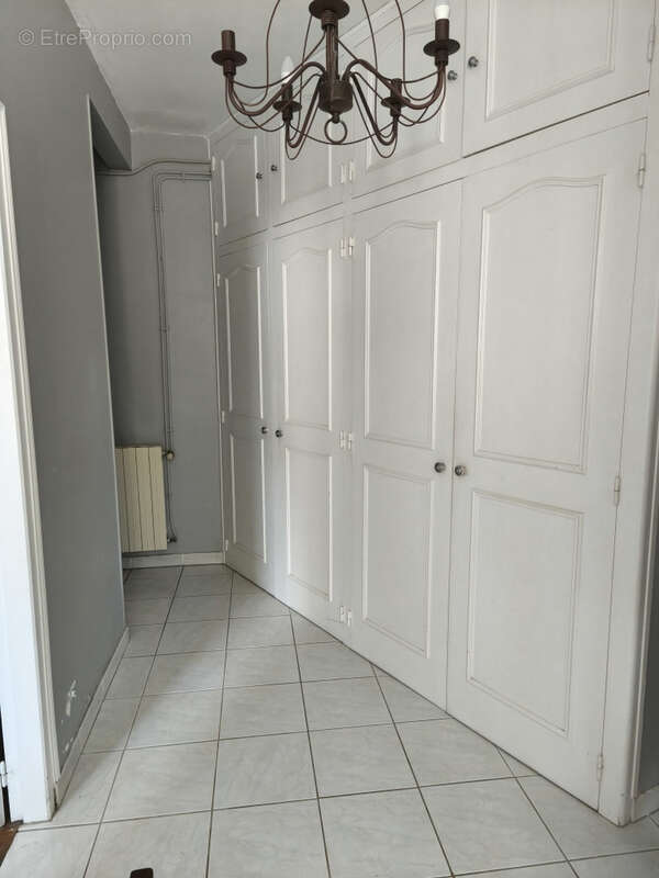 Maison de ville 4 chambres avec cour et garage - photo 10