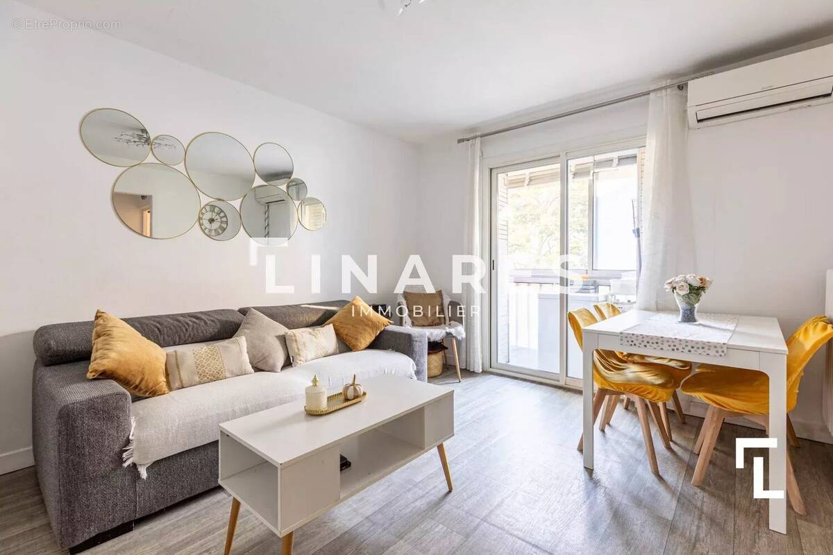 Appartement à MARSEILLE-12E