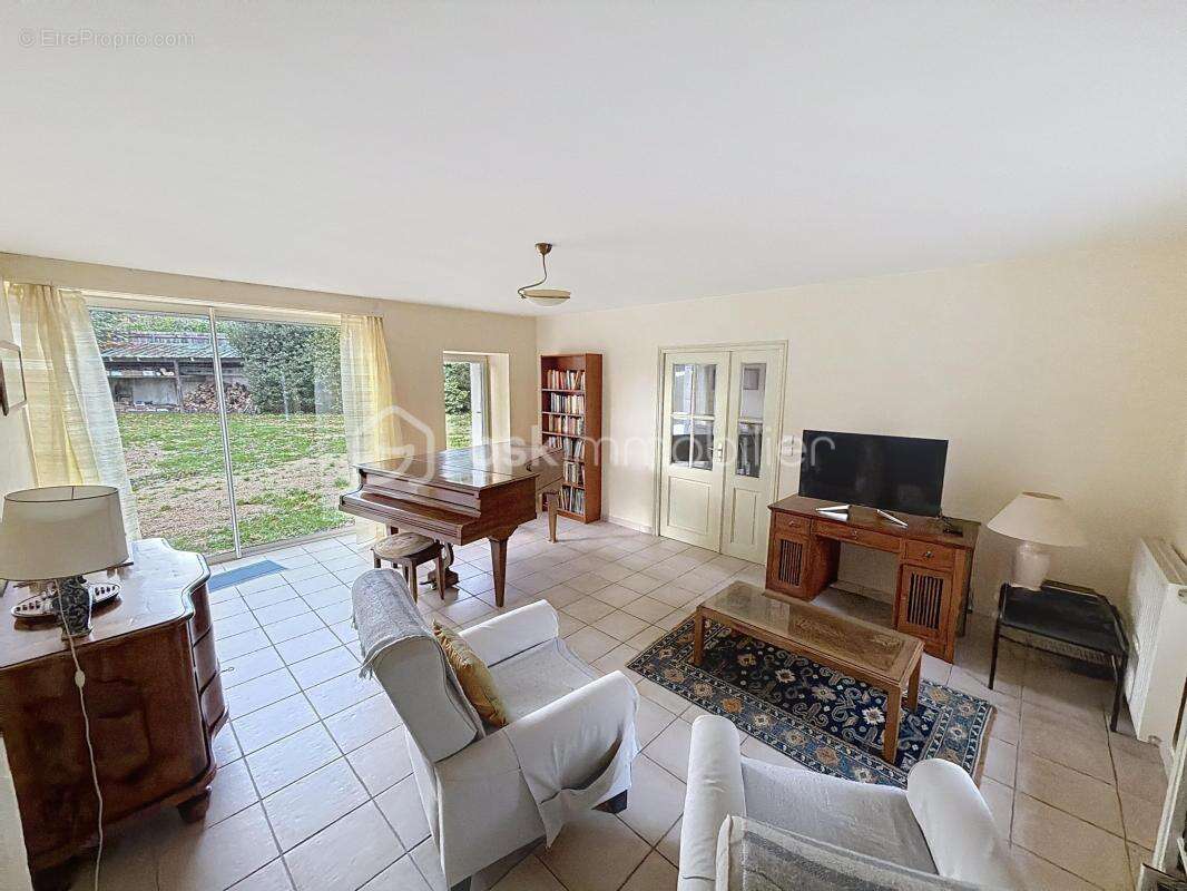 Maison à LANDIVISIAU