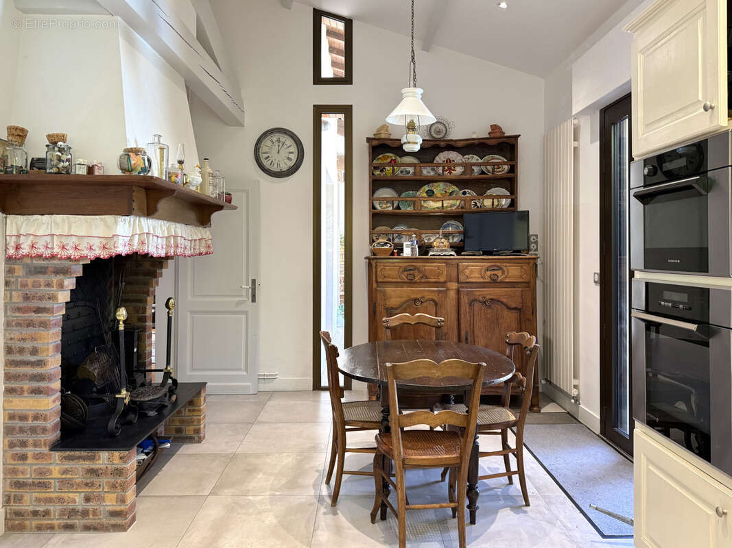 Maison à CASTELJALOUX