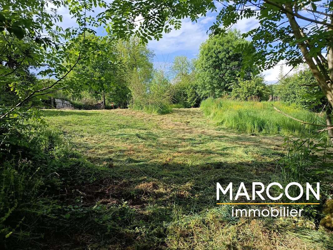 A 15 min de GUERET, grange avec terrain - photo 11