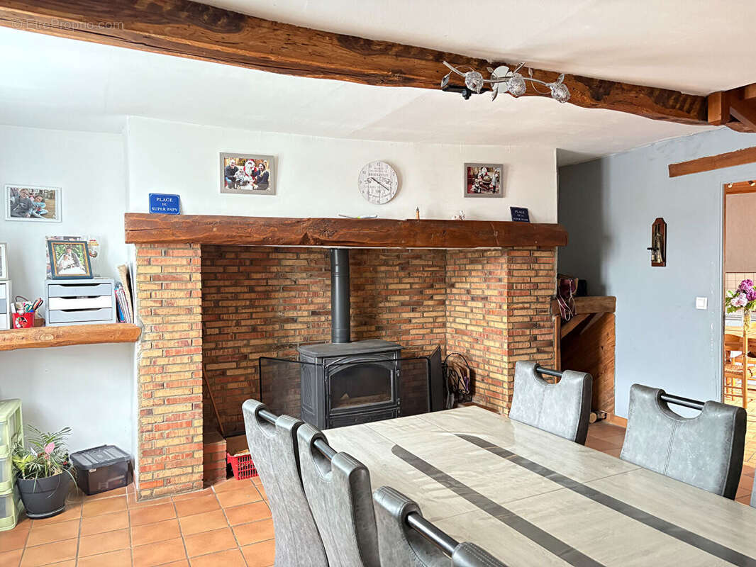 Maison à THERDONNE