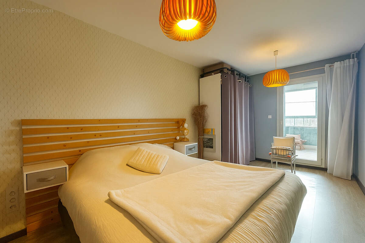 Maison à SAULON-LA-RUE