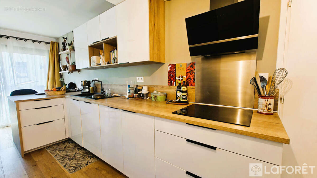 **appartement type 3 + parking privé +  2 garages - embrun - 3 pièces - photo 5