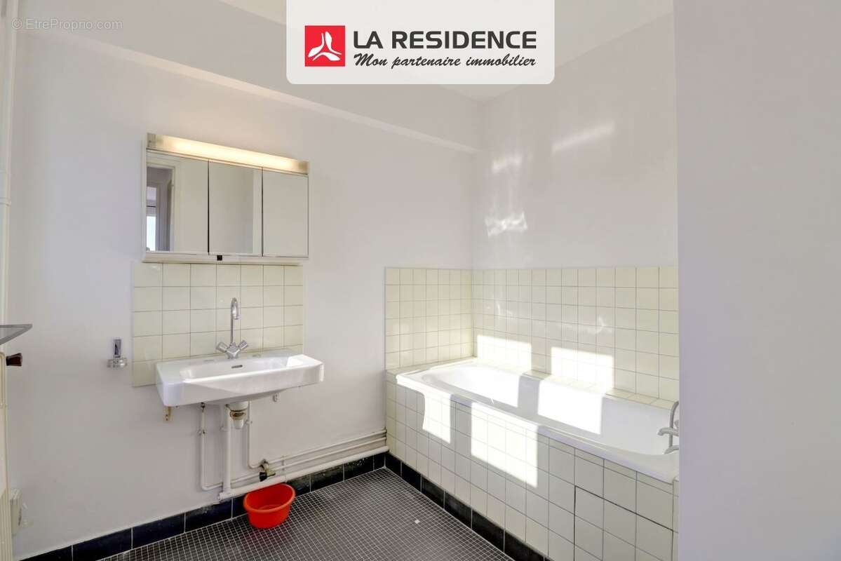 Appartement 80 m² à Chatou  - photo 8