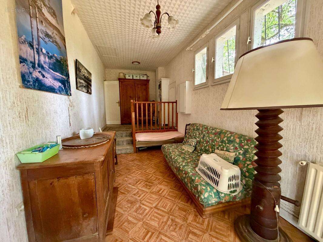 Aux amateurs de rénovation : ce bien est fait pour vous ! - photo 15