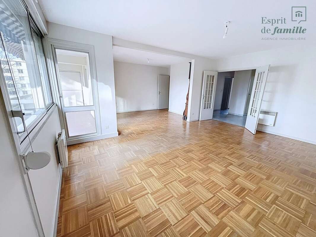 Appartement à CALUIRE-ET-CUIRE