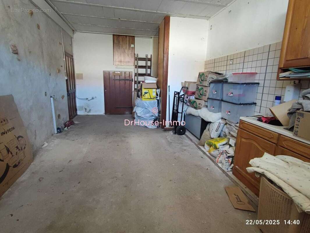 Maison à CRECY-LA-CHAPELLE