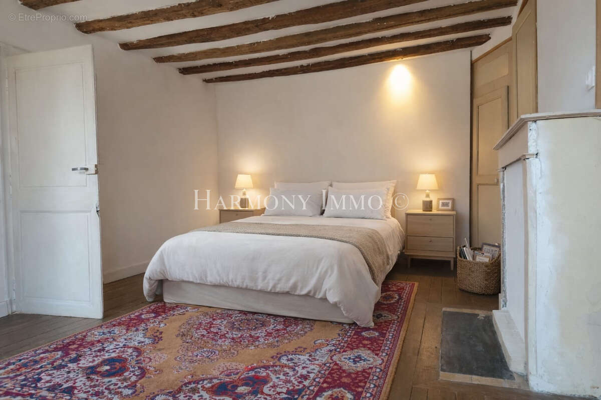Maison à LONGNY-AU-PERCHE