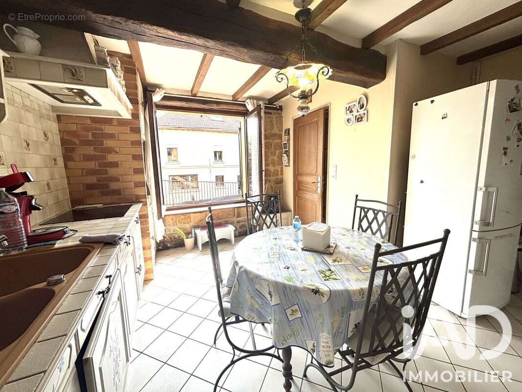 Maison 178 m² à Belval  - photo 6