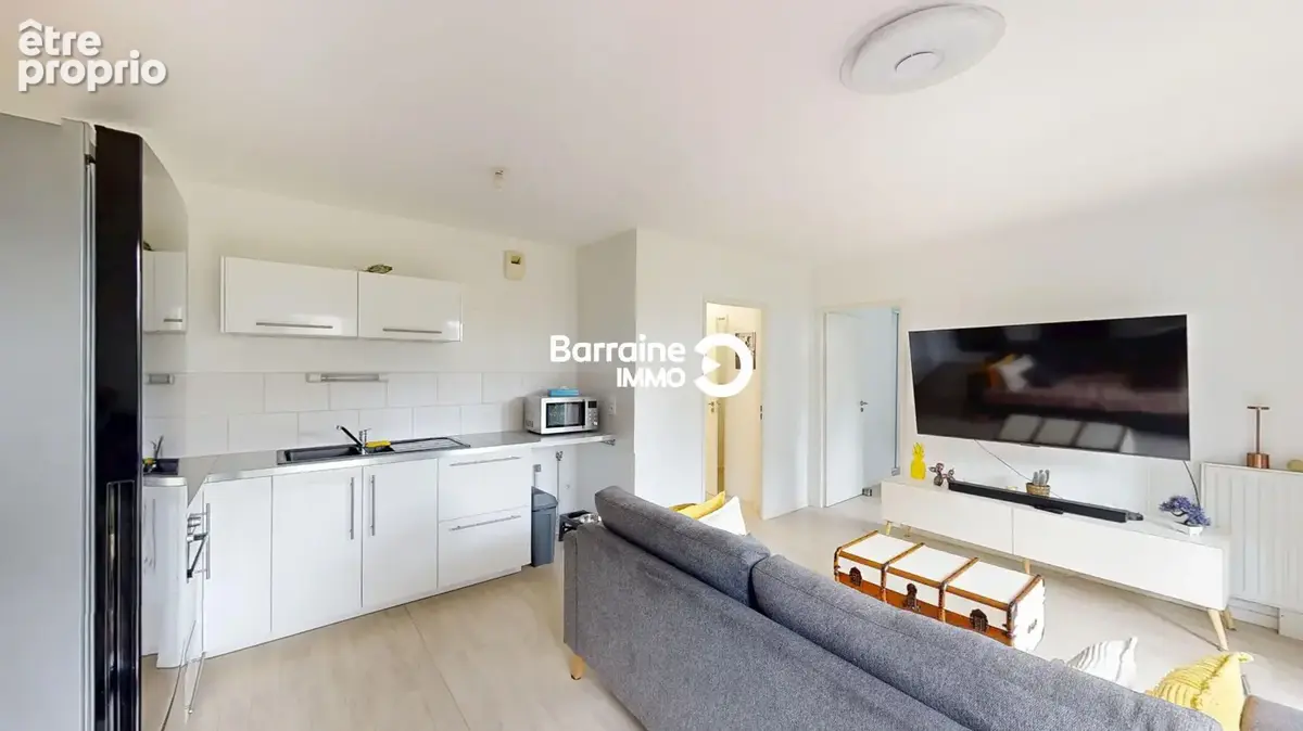 A vendre  le relecq-kerhuon   t3   residence recente   jardin   terrasse   parking - photo 3