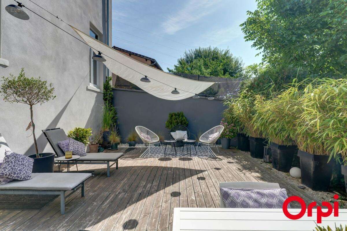 Appartement à CALUIRE-ET-CUIRE