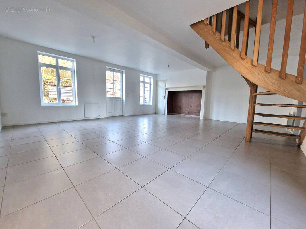 Photo 1 - Maison à BEUSSENT