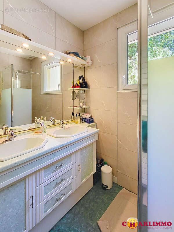 Maison 115 m² à Saint-Brice-Sur-Vienne  - photo 8