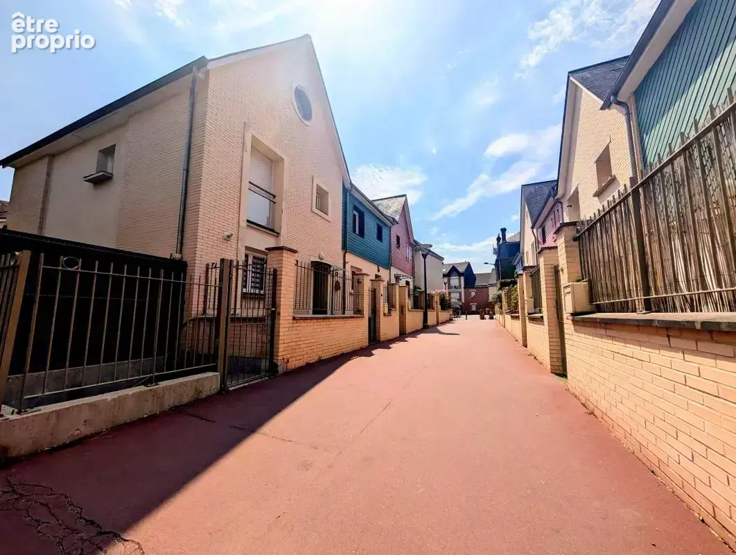 A vendre à rouen - maison de ville 3 chambres avec terrasse - photo 13