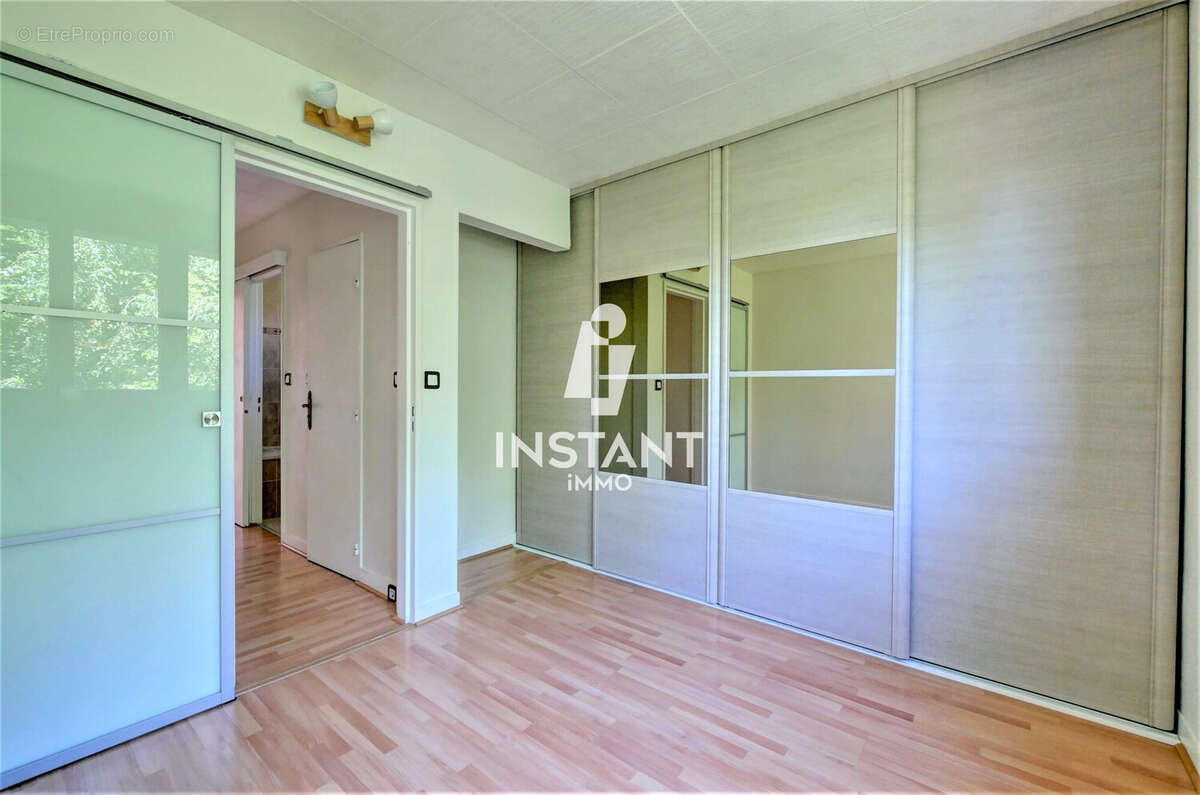 Appartement à LIMEIL-BREVANNES