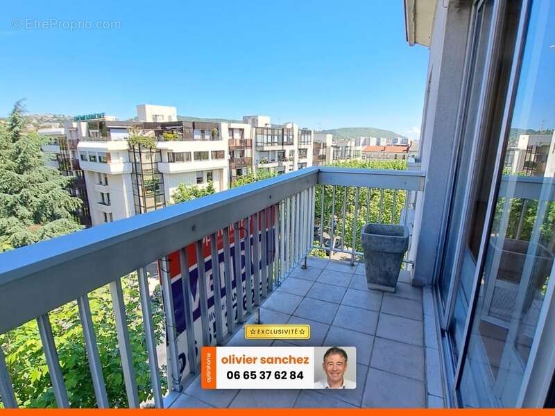 Appartement à CHAMALIERES