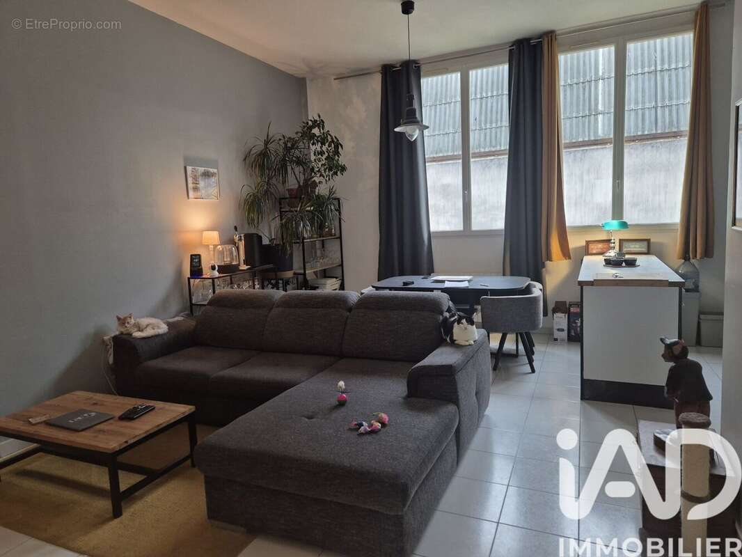 Photo 1 - Appartement à CHAMPAGNE-SUR-SEINE