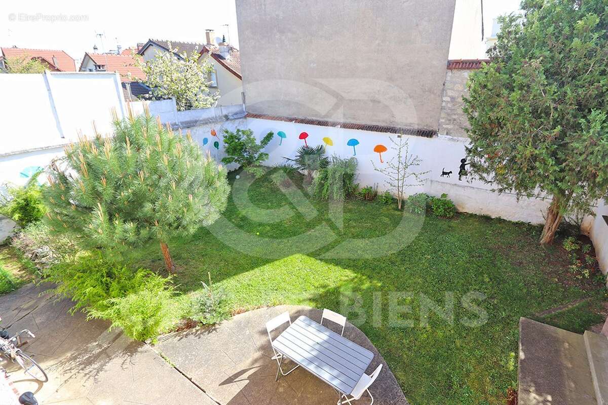 Avil2026 - Maison à VIROFLAY