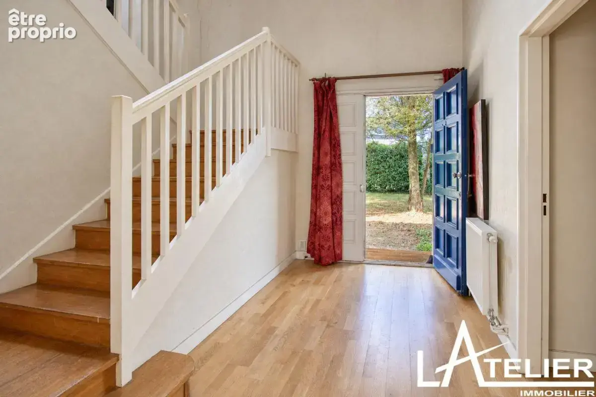 Maison 8 pièces 224 m² à vendre à Saint-Nom-La-Breteche (78860) - photo 9