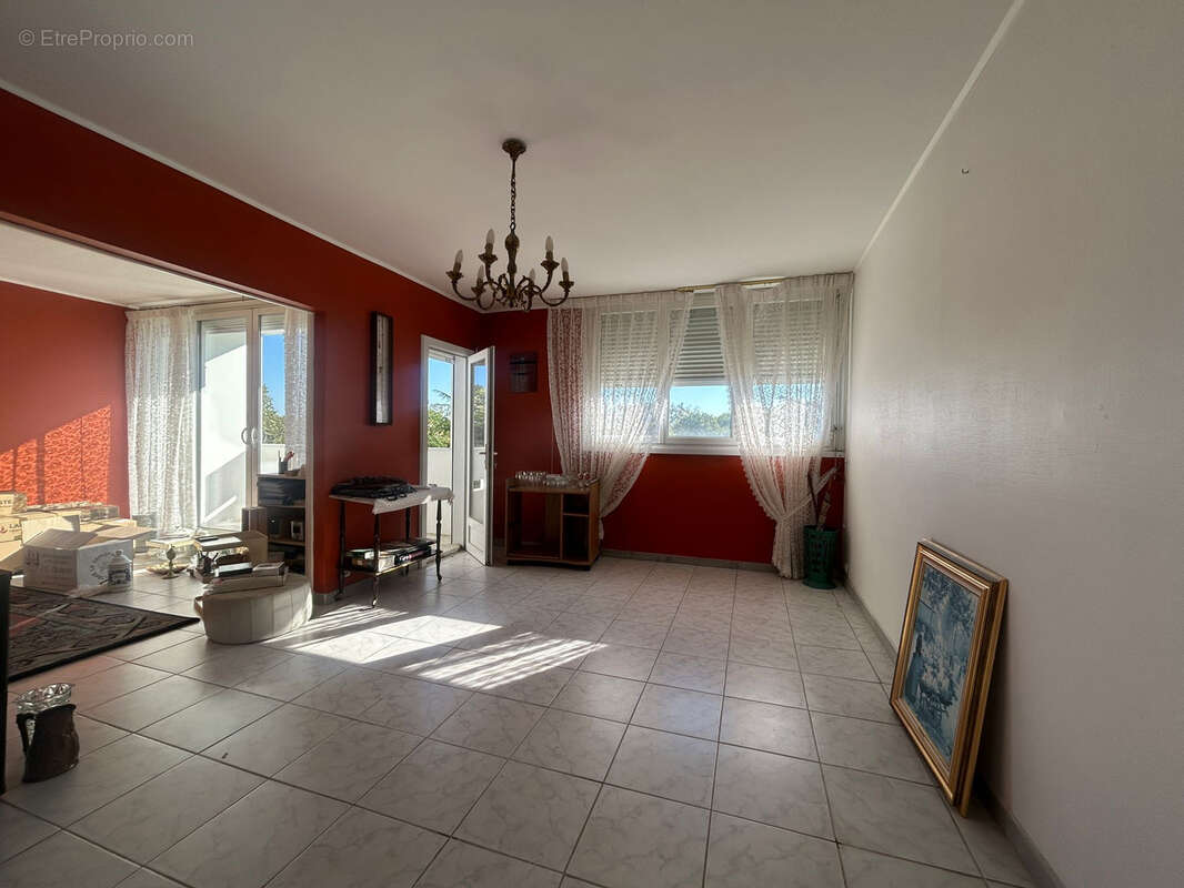 Appartement à CARBON-BLANC