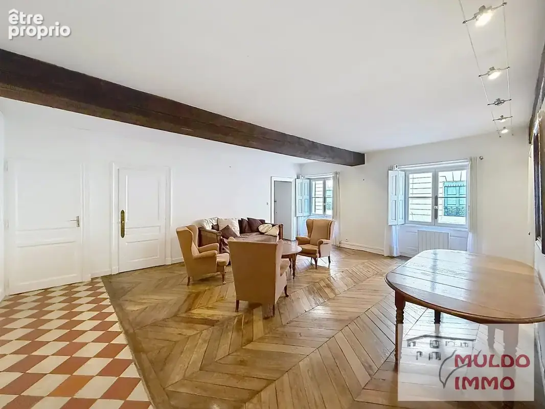 T4 de 108 m² au coeur d'Ainay - photo 3