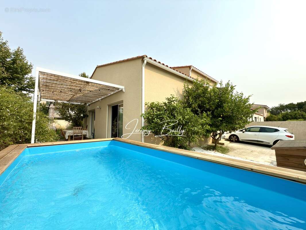 Maison à LE SOLER