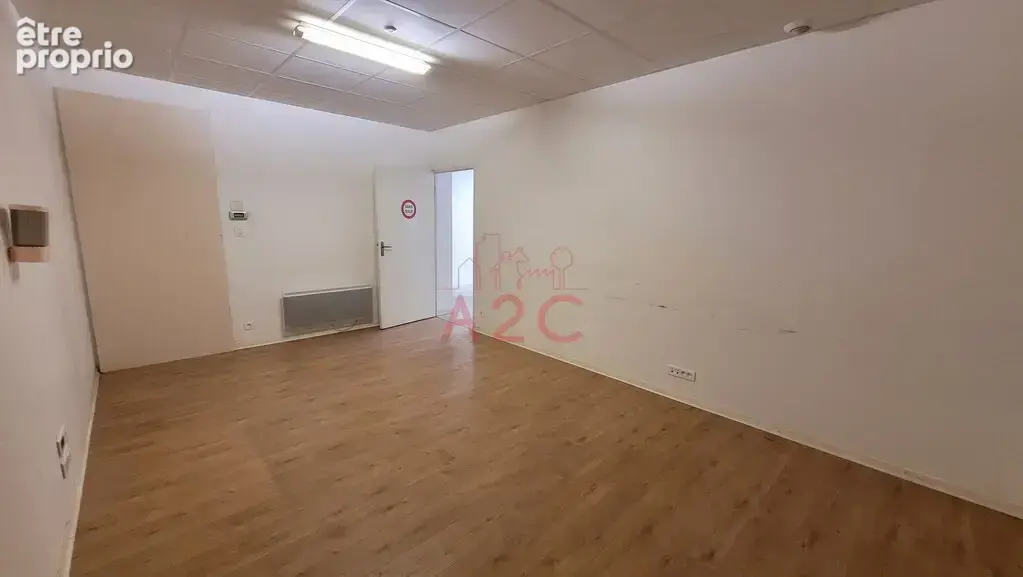 A vendre celulle comercial retail park 560m² - photo 3