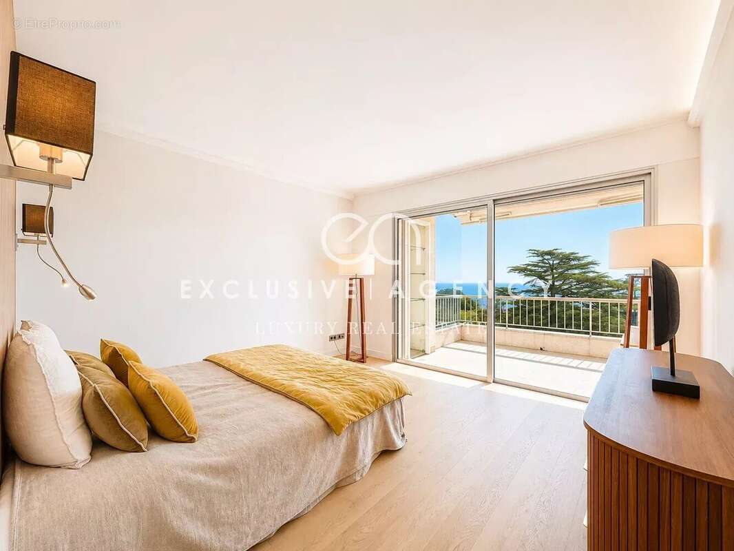 Cannes Californie - Appartement 4 pièces 104m² vue mer - photo 7