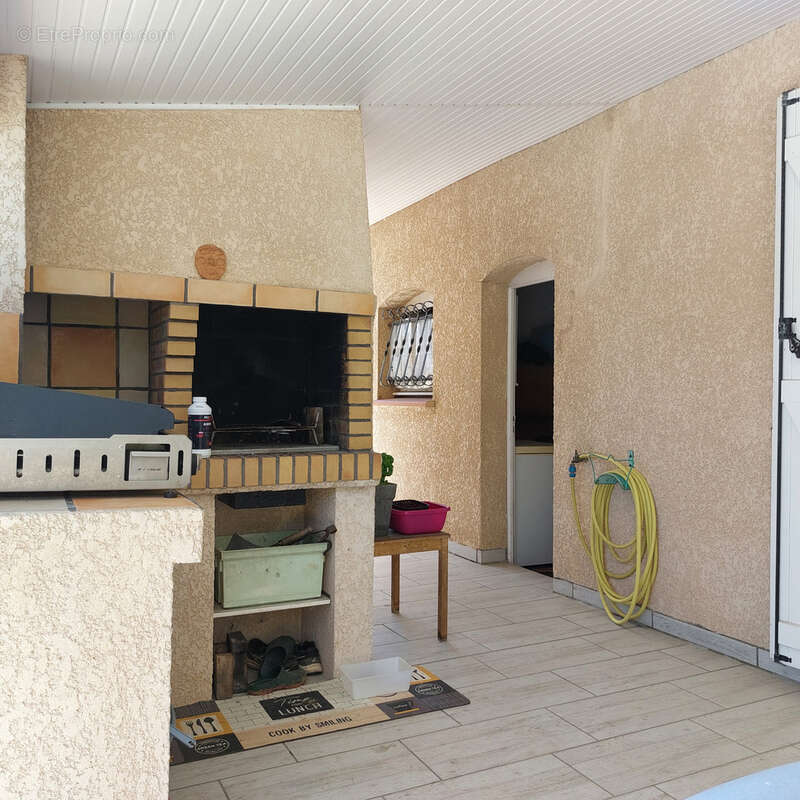 Maison à vendre 5 pièces CAMPSAS (82)avec garage attenant et double garage indépendant, piscine, terrasse couverte, puits, sur 2 - photo 24