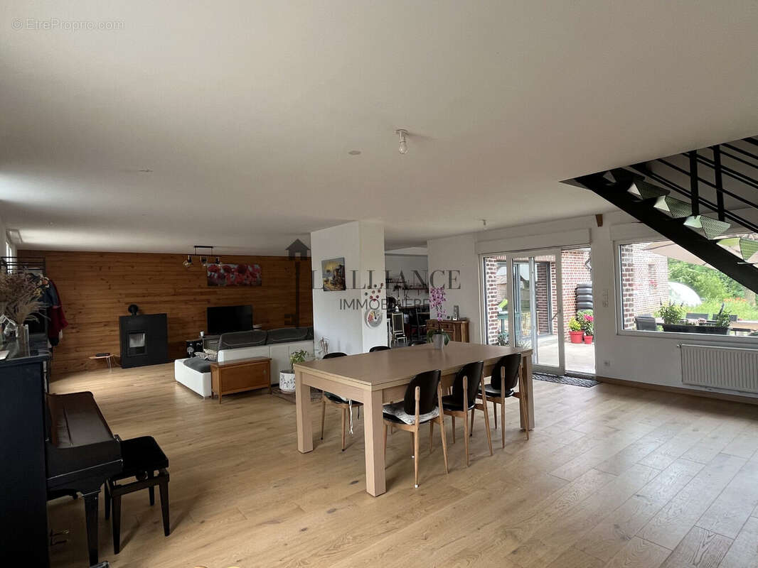 Maison à RIENCOURT-LES-CAGNICOURT