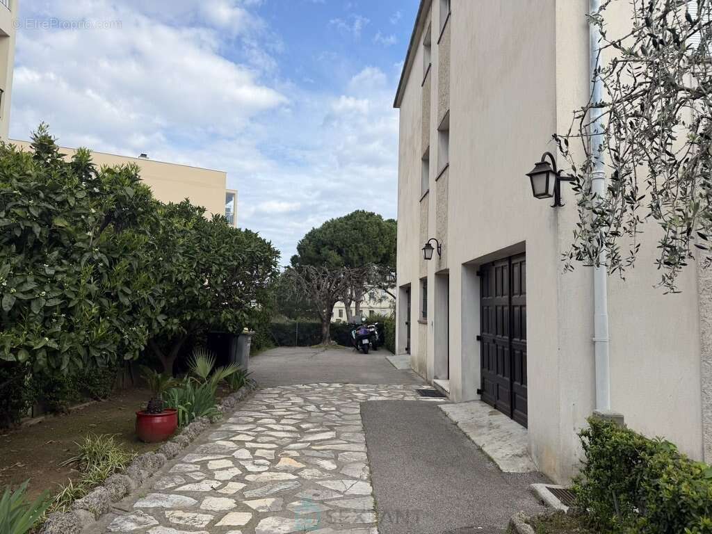 3 pièces de 60m2 - photo 12