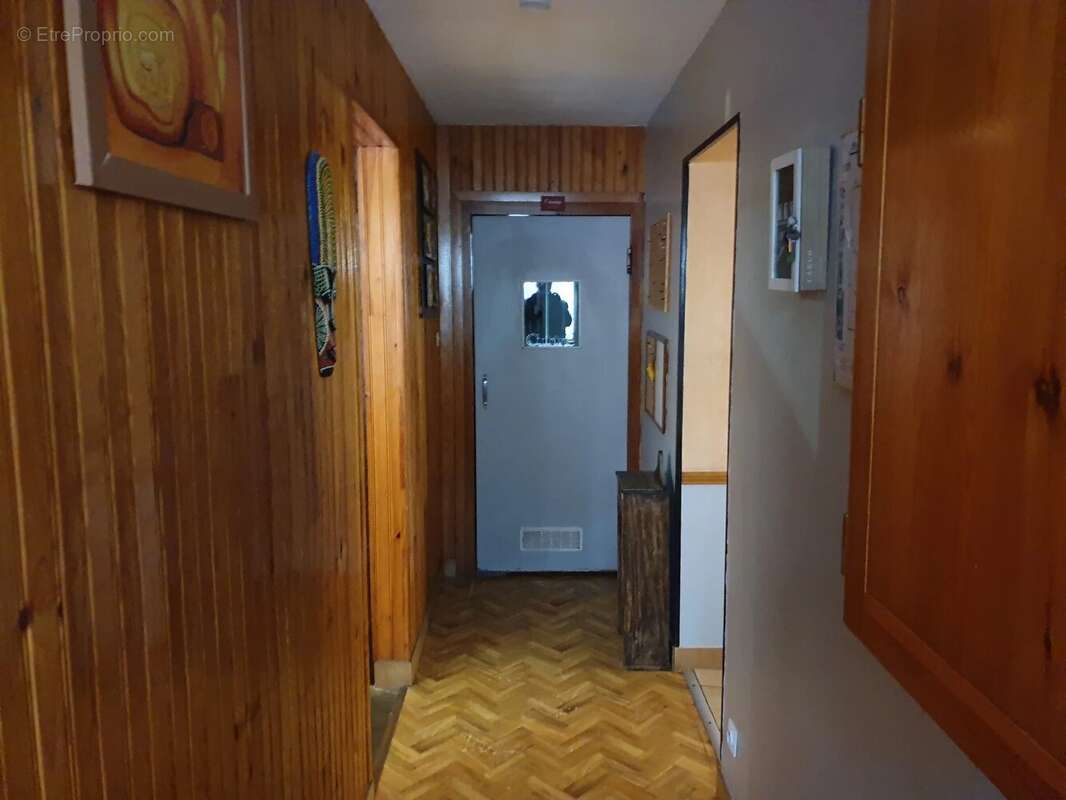 Restaurant avec deux appartements - photo 4