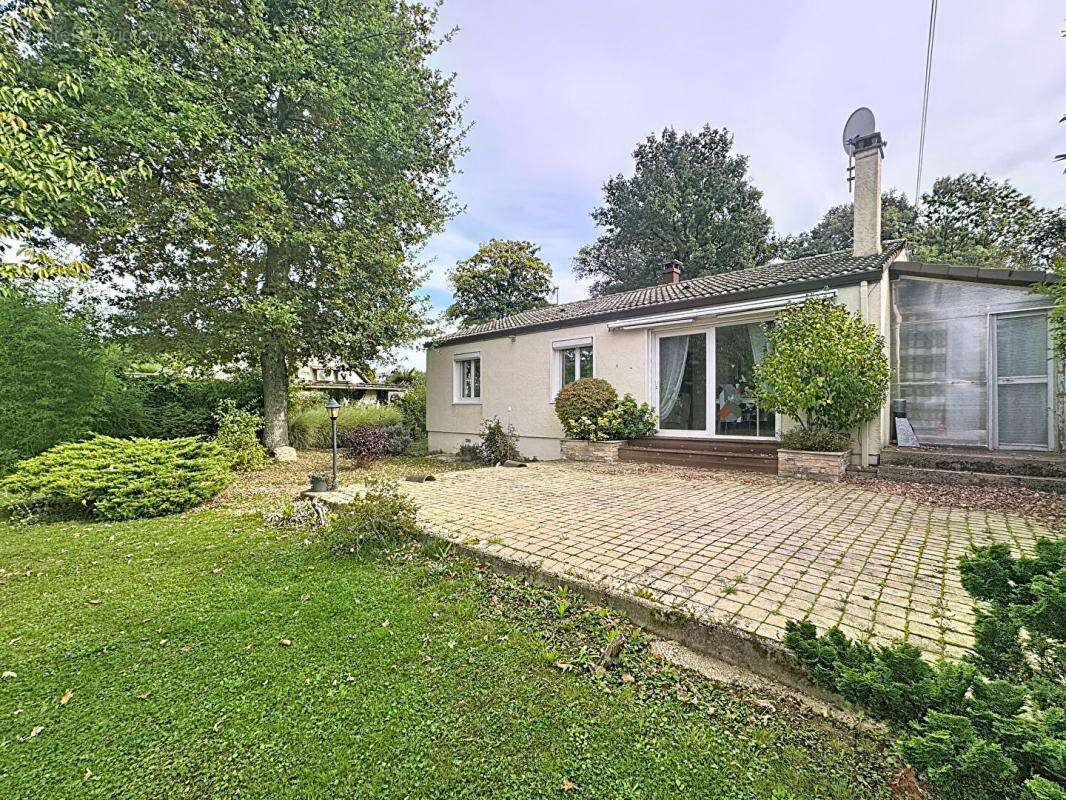 Maison à CHAMARANDE