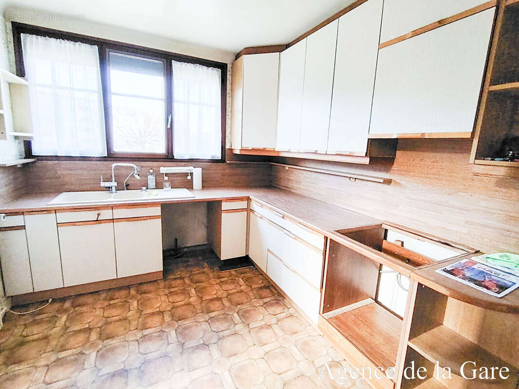 Maison à SARTROUVILLE