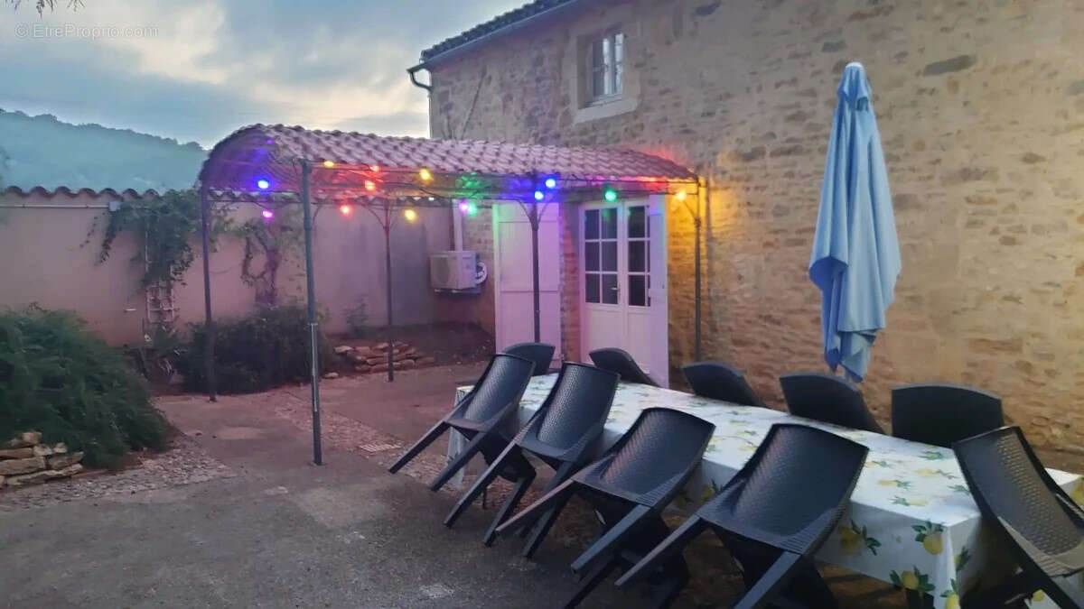 Maison à DURAVEL