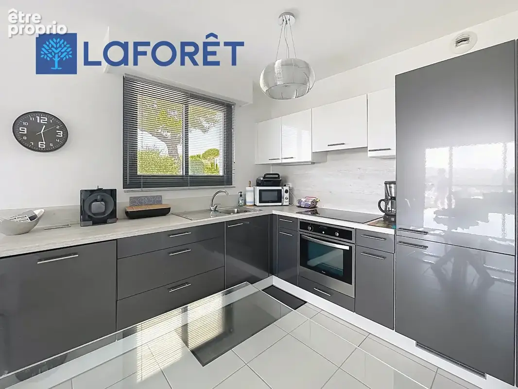 Appartement Cagnes Sur Mer 3 pièce(s) 61.57 m2 - photo 5