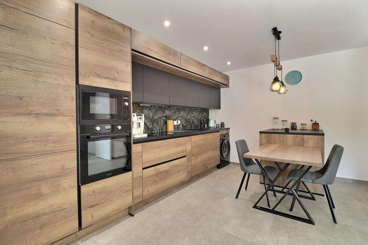 Appartement à LE BEAUSSET