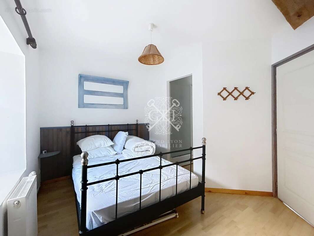 Maison à FERRIERES-SUR-SICHON