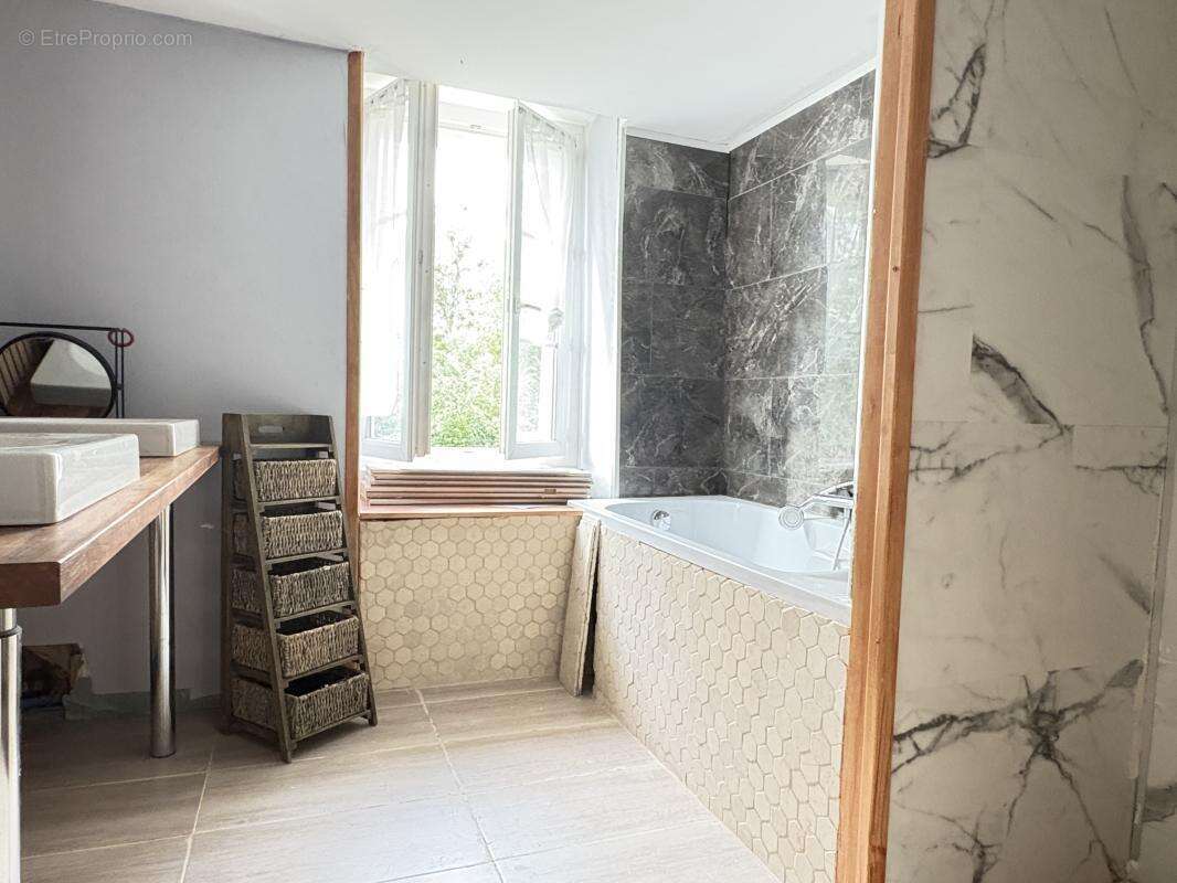 Maison 80 m² à Saint-Samson-De-Bonfosse  - photo 12