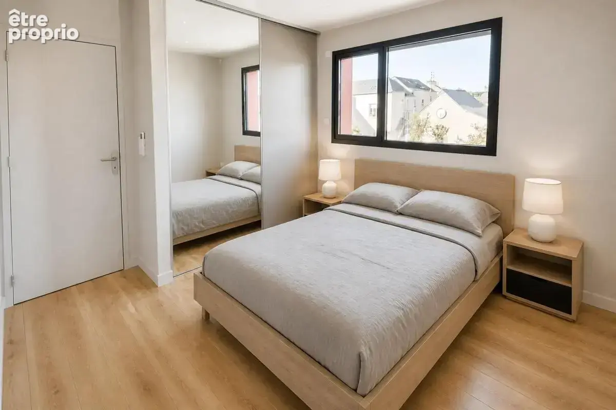 Appartement récent et climatisé de 5 pièces de 210 m² à Ruaudin - photo 6