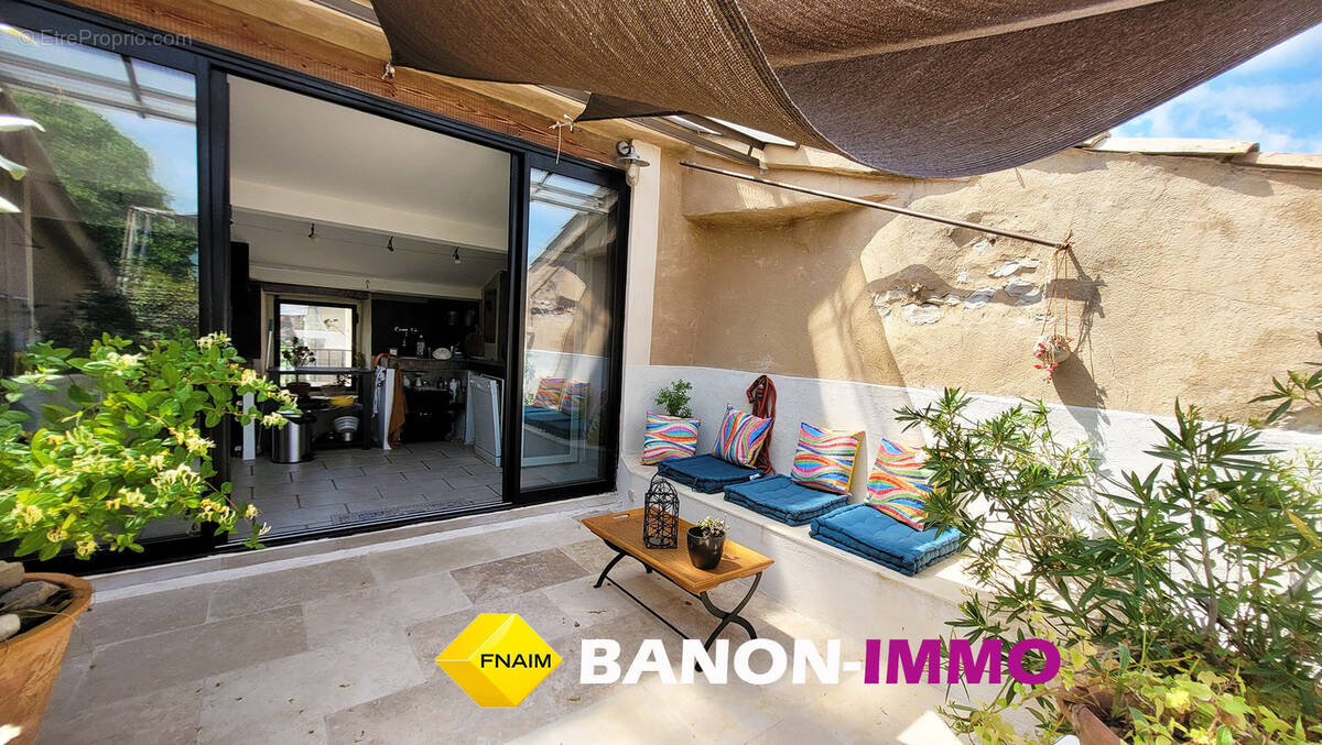 Maison à REVEST-DU-BION