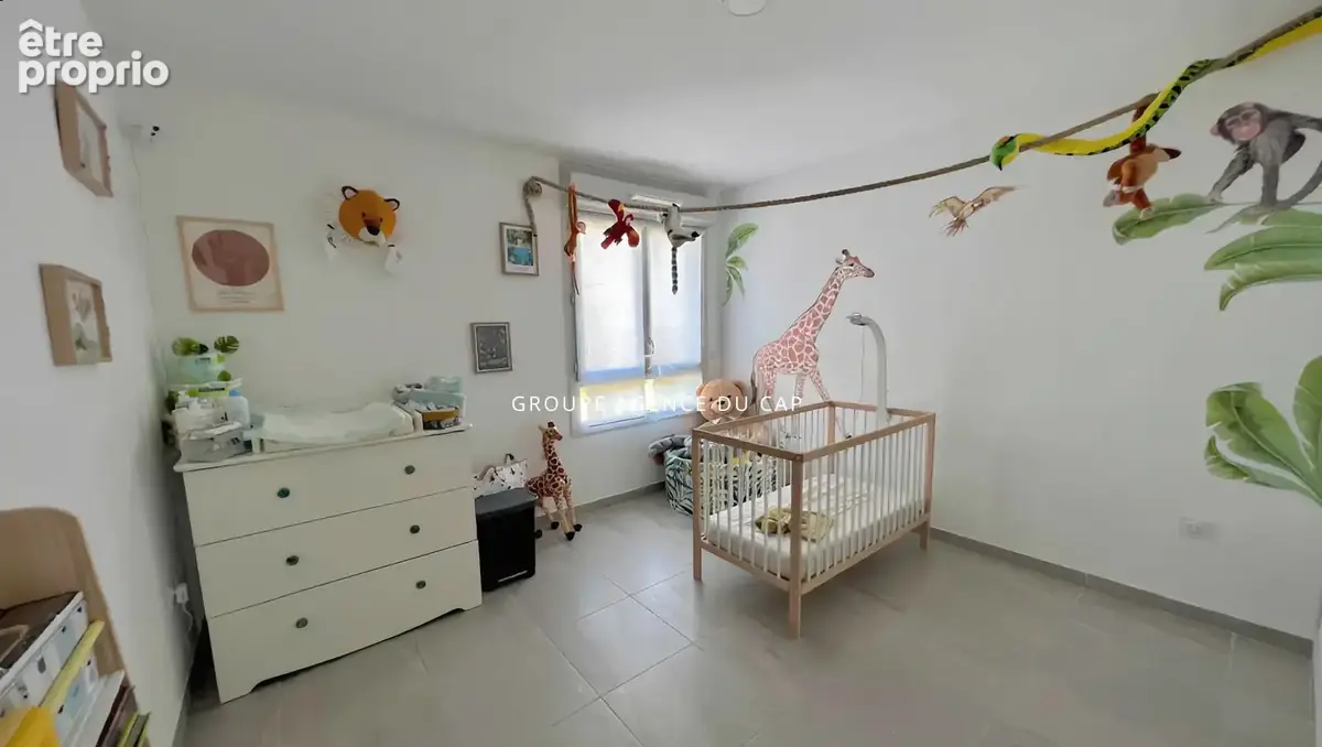PUGET-SUR-ARGENS  Appartement 3 pièces de 88 m² avec terrasse de 21m²,  garage et piscine - photo 14